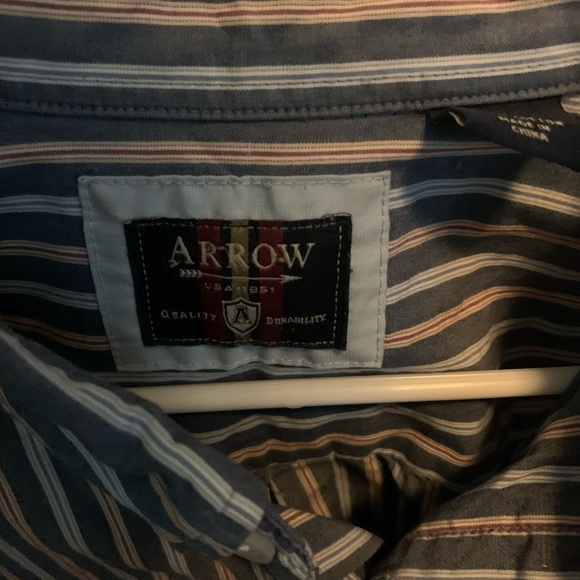 Button-down Shirt - Picture 2 of 4